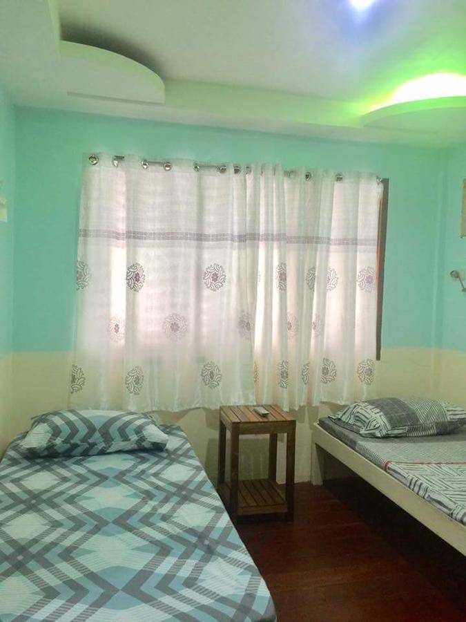 Ace Traveller'S Inn Puerto Princesa ภายนอก รูปภาพ