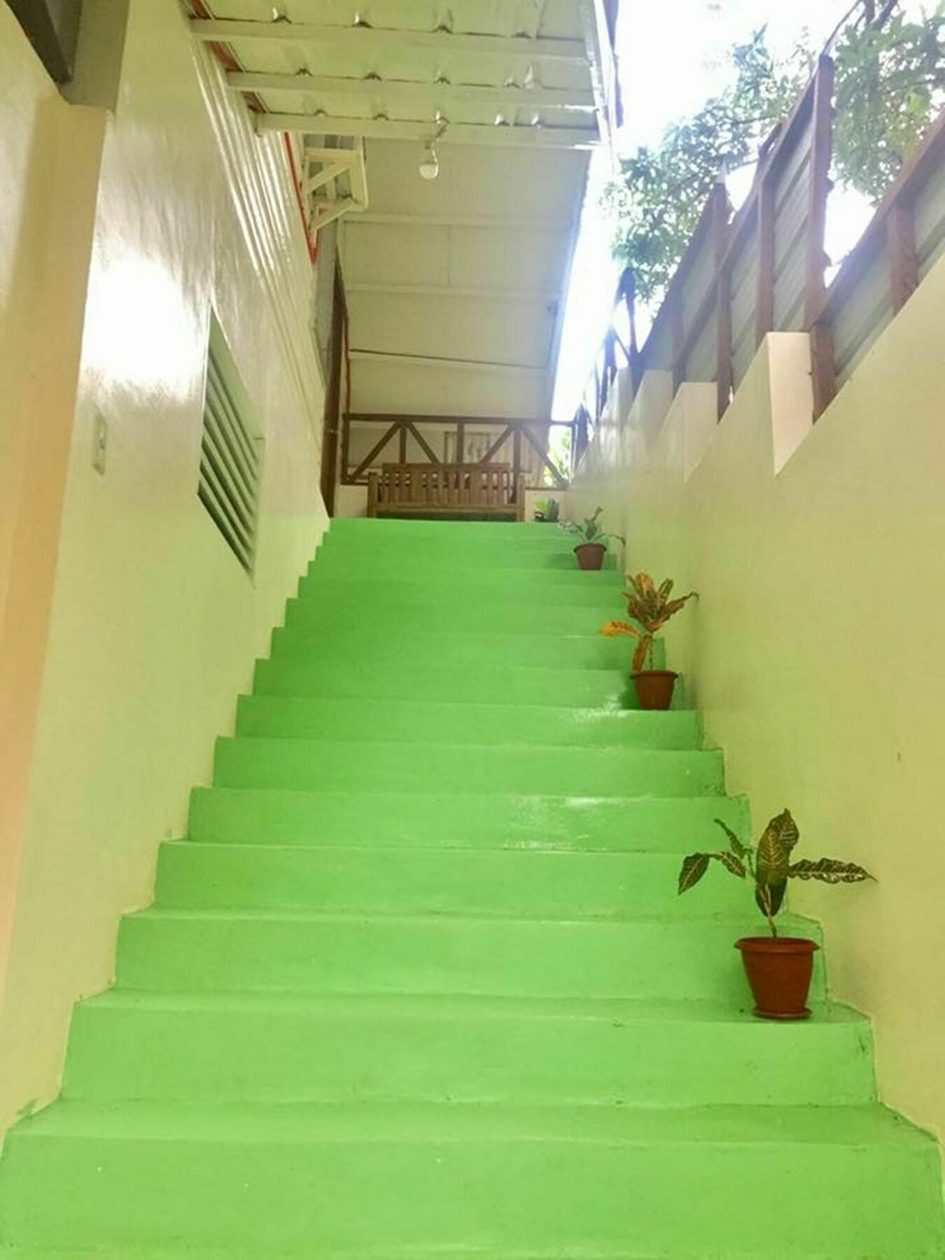 Ace Traveller'S Inn Puerto Princesa ภายนอก รูปภาพ